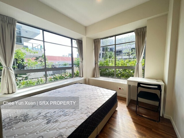 Atrium Residences (D14), Apartment #570632401